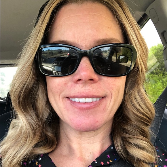 Meet your Posher, Shelley - Picture 1 of 5